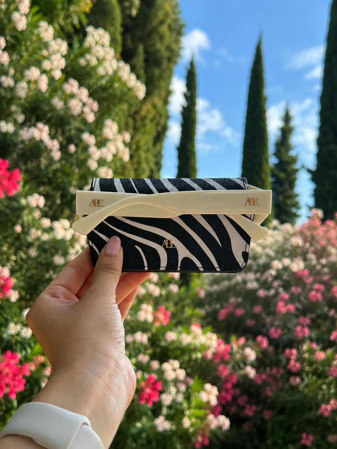 PREMIUM SLIM CASE ZEBRA