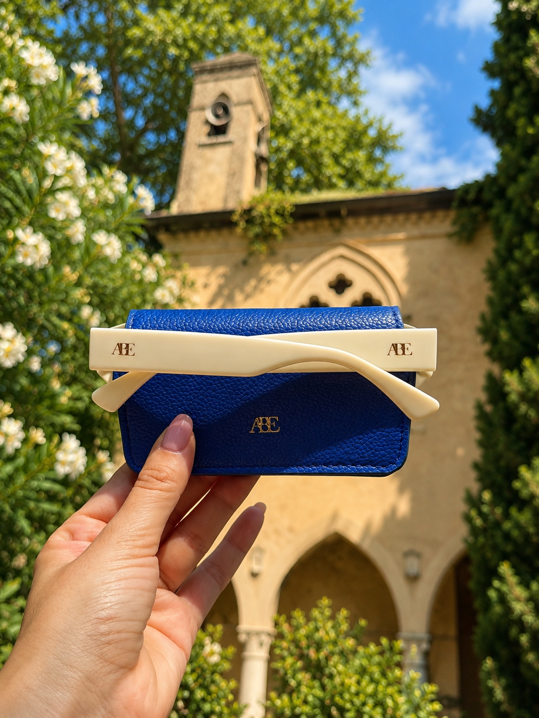 PREMIUM SLIM CASE MAJORELLE